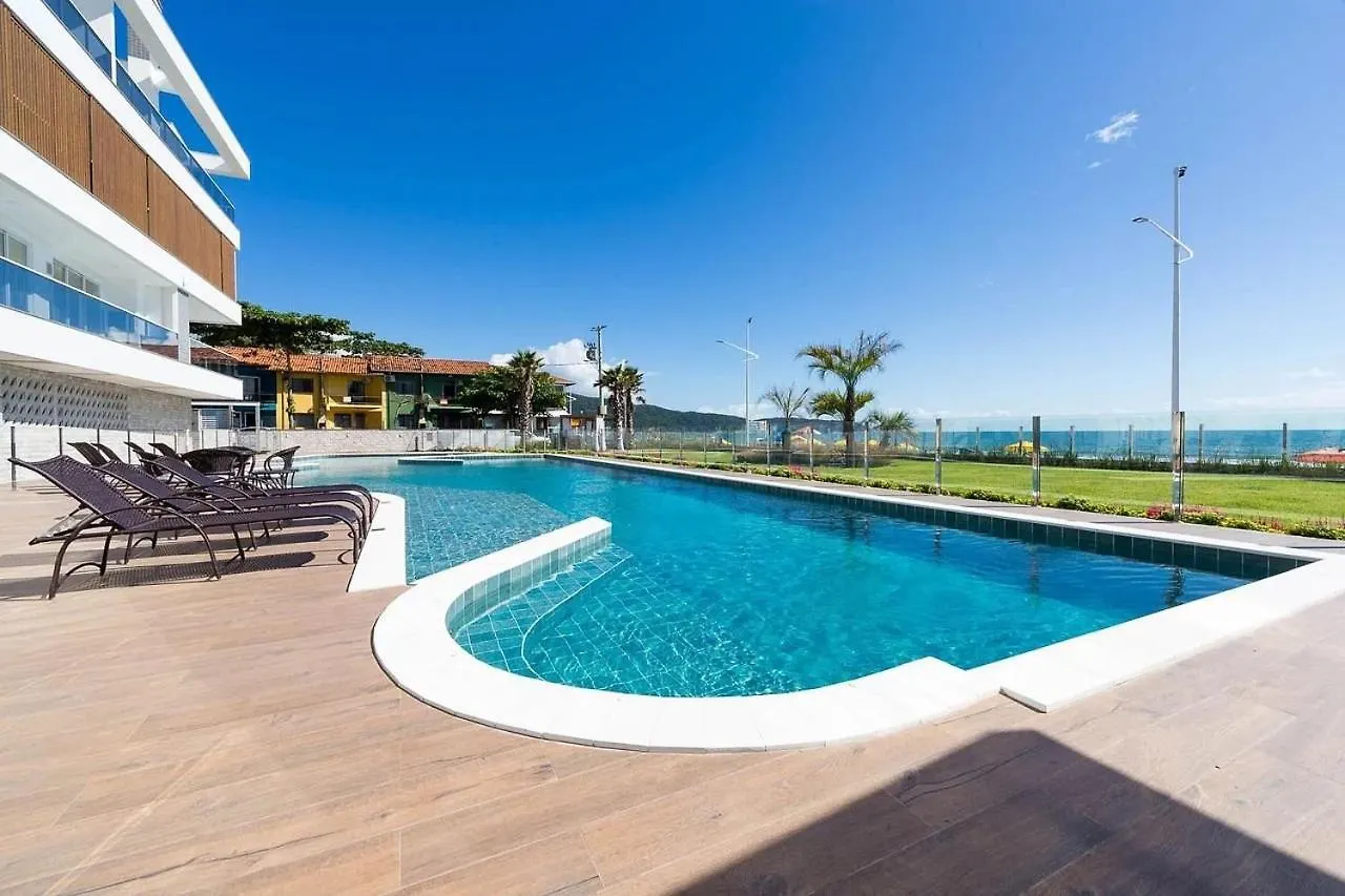 Solar Do Atlantico 102 - Excelente Apartamento 2 Suites Em Condominio A Beira Mar - Piscina - Solario - بومبينهاس 0*,  البرازيل